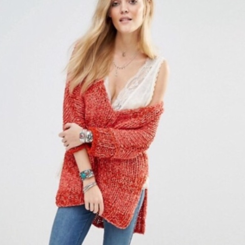 Free people Georgia sweater—like new!